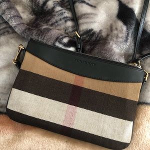 Burberry Peyton Crossbody bag